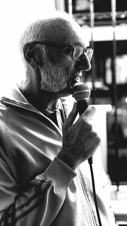 received_1382261795988625